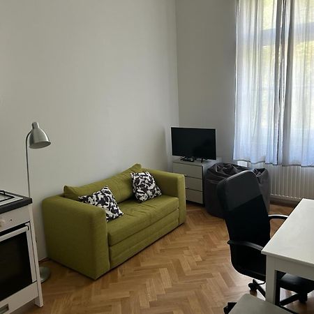 Noble Studio Apartments 자그레브 외부 사진