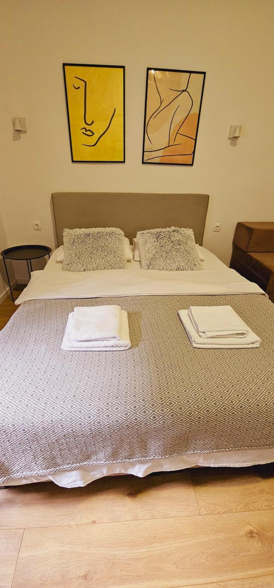 Noble Studio Apartments 자그레브 외부 사진