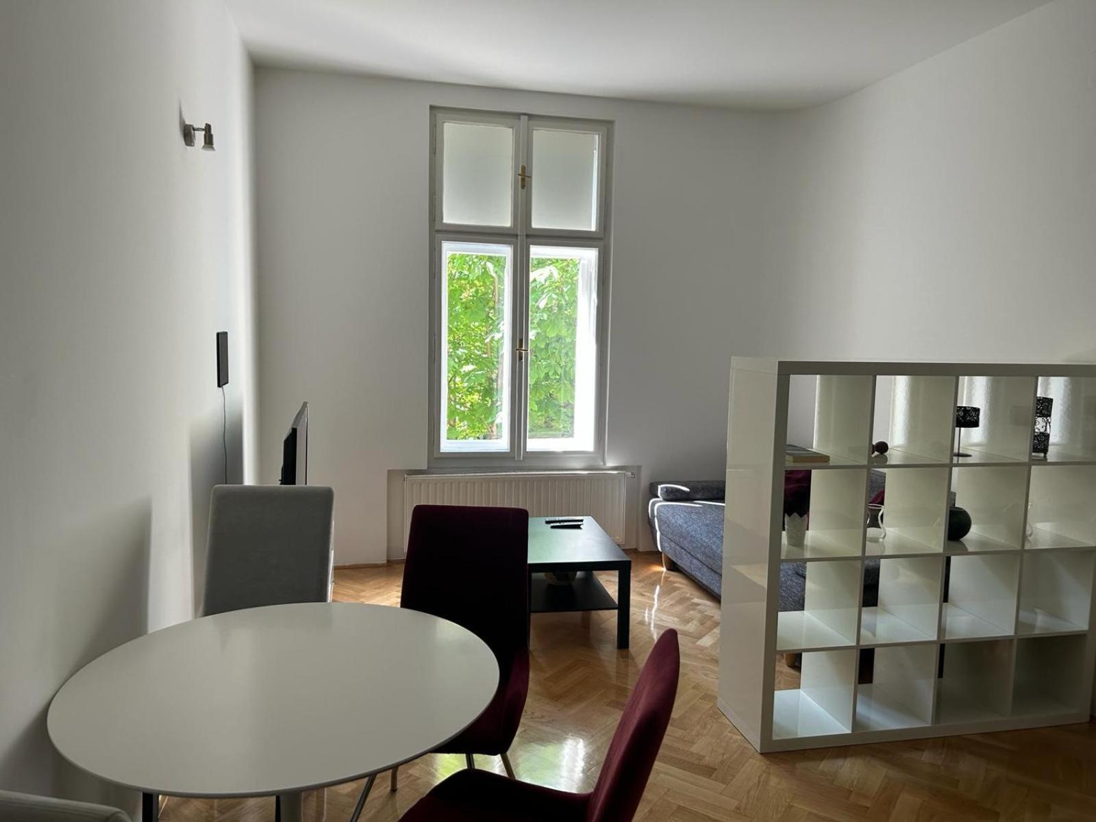 Noble Studio Apartments 자그레브 외부 사진