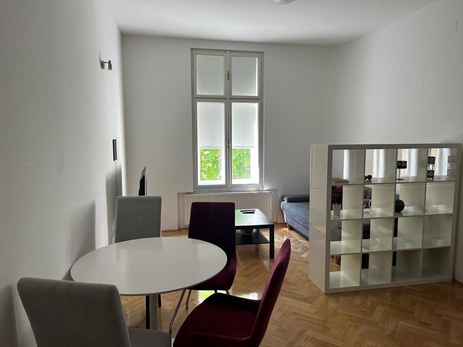 Noble Studio Apartments 자그레브 외부 사진